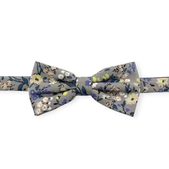 Stone Gray Floral Pre-Tied Boys Bow Tie