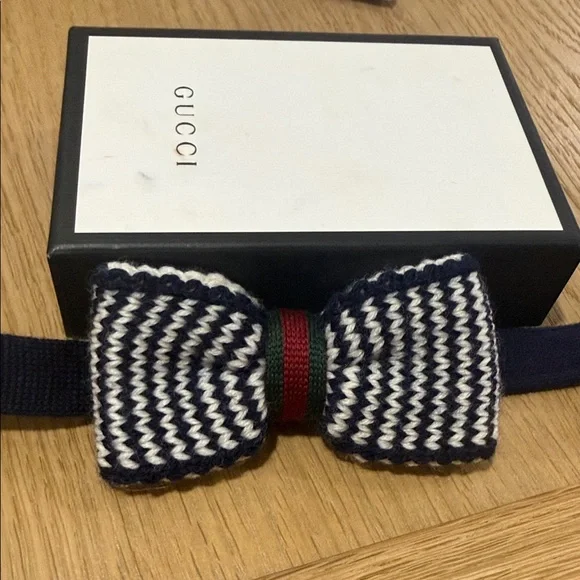 Gucci Kids Navy and White Bow Tie