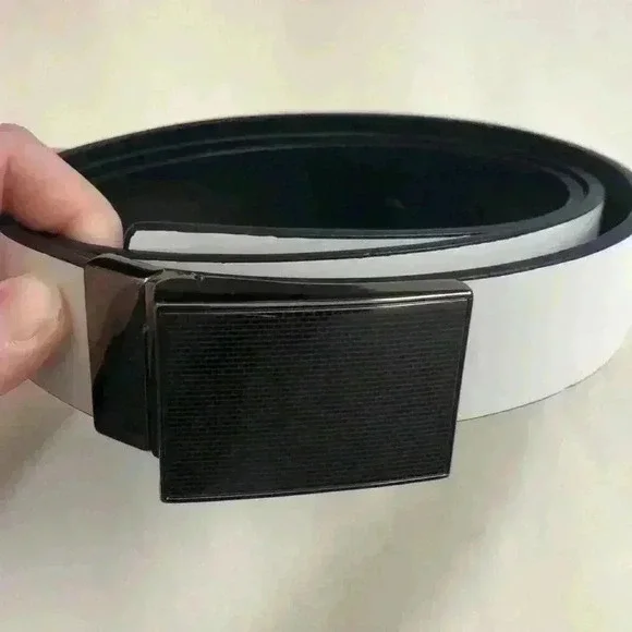 Black or White Reversible Men's belt