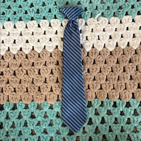 Cat & Jack Blue and Black Striped Tie Boys Sz 8 / 10