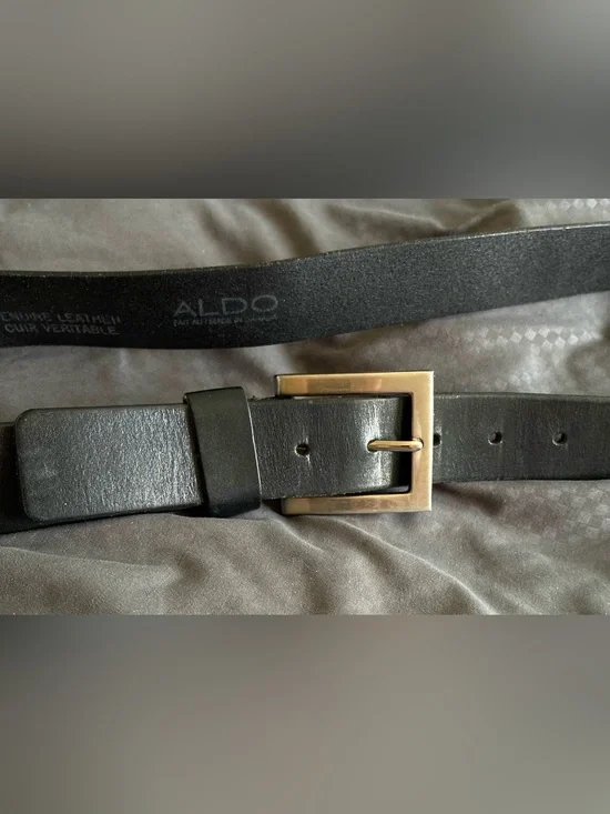 ALDO Unisex Black Leather Belt W/Silver Tone 2” Buckle; Size Large