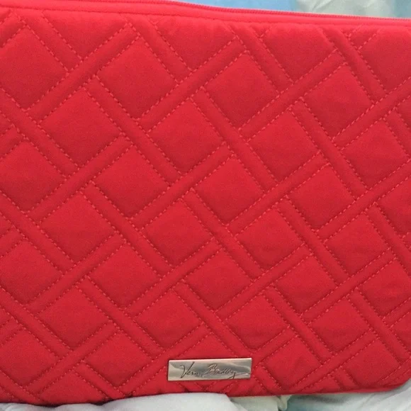Vera Bradley Tablet Case red quilted.