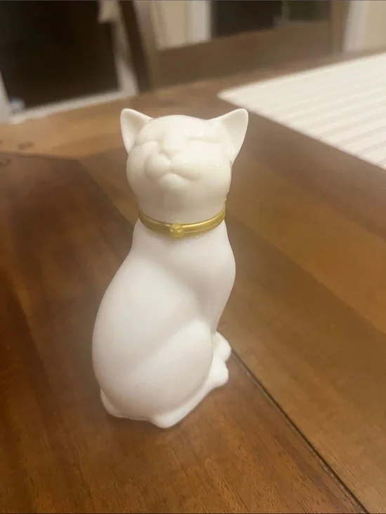 AVON White glass Cat Figurine with Gold Collar - Decorative Pet Accent