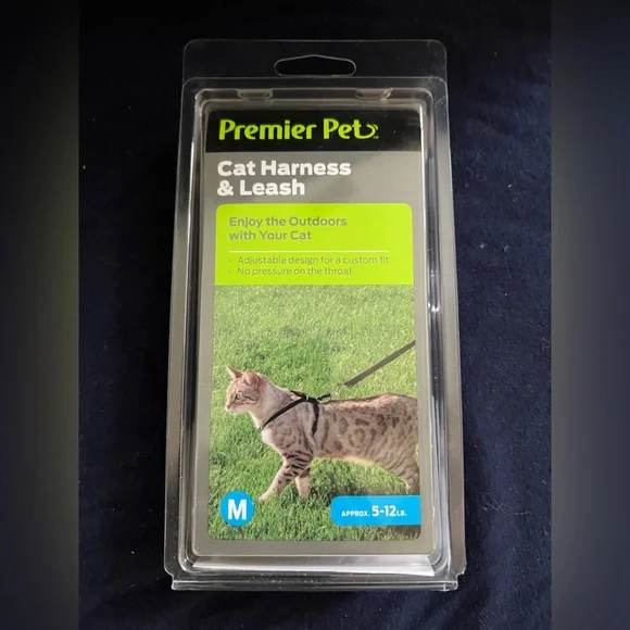NWT Premier pet cat harness for medium size cat.