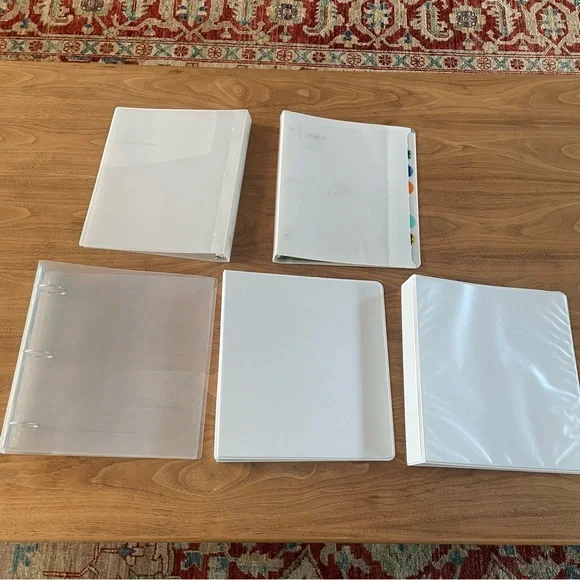 Set of 5 3-ring binders