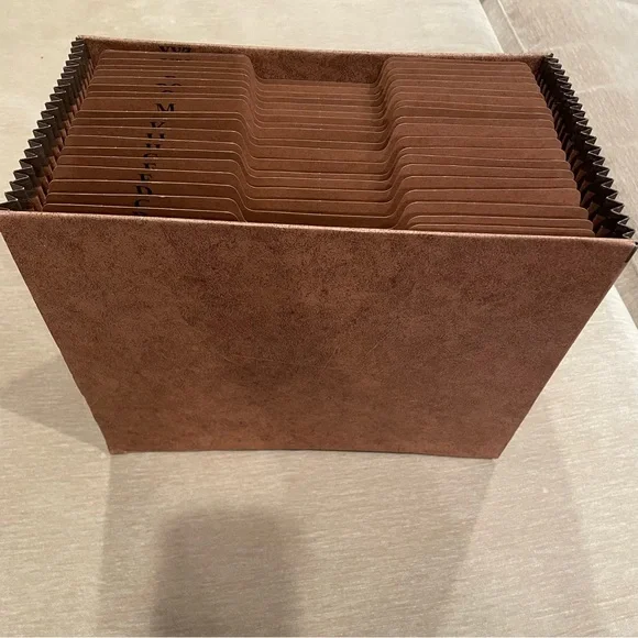 EUC Alphabet accordion folder