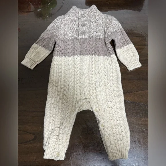 Baby Gap 6-12 Month Cotton Cable-Knit Sweater One-Piece Romper
