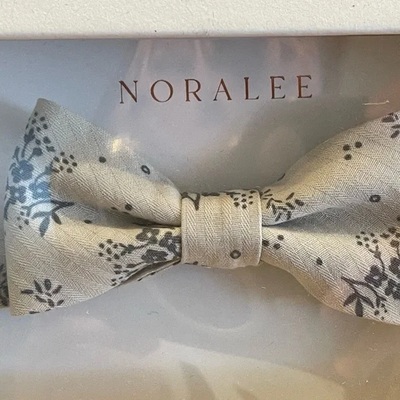 Noralee taupe floral Bow Tie NWT