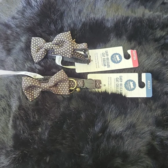 NWT Whisker City set 2 cat collars Adult - bow tie with bell