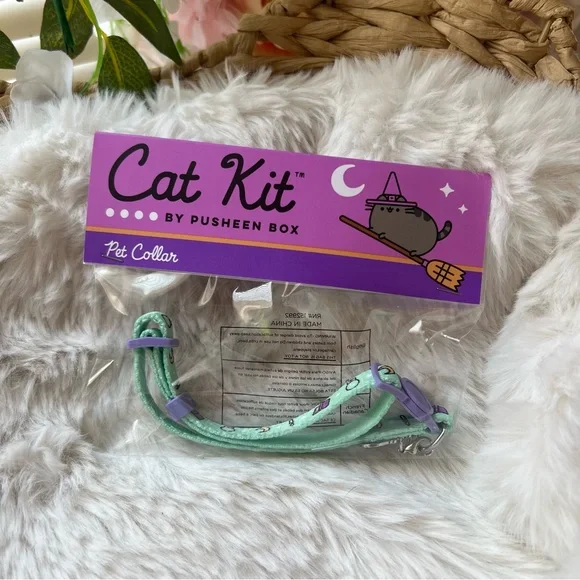 ✨NWT✨ Pusheen Cat Kit Collar - Mint and Lavender