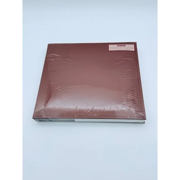 Portafolia Post-Bound Scrapbook 8