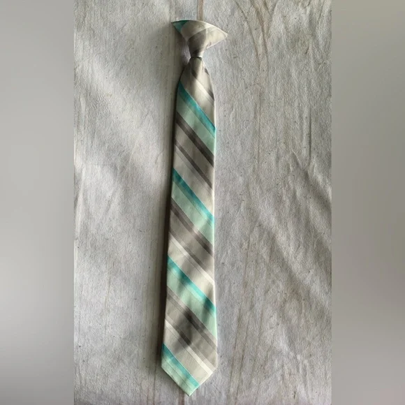 Tie Clip On White Gray Blue 16”