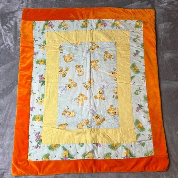 Vintage Suzy Stafford Baby Duckling Dandelion Baby Quilt Soft Blanket Border