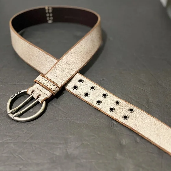 Abercrombie & Fitch Cream Belt with Silver Buckle