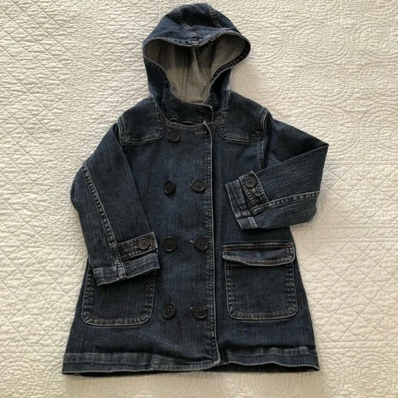 Vintage Baby Gap hooded denim barn jacket. Size 4.