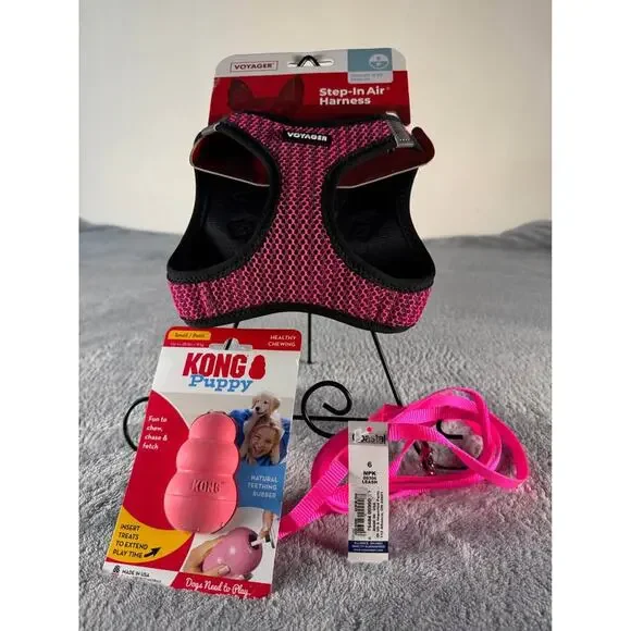 🐶 NEW BUNDLE -Voyager Step-In Air Harness S, KONG Puppy Toy, Coastal Pink Leash