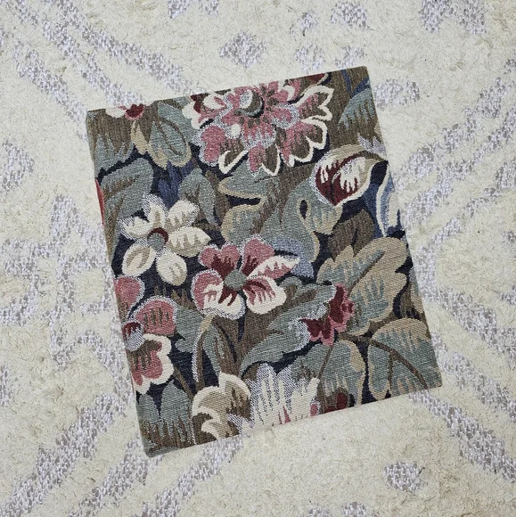 VTG Helene Batoff Interiors Tapestry Binder