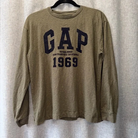 GAP Kids Olive Crew Neck Shirt XXL Husky