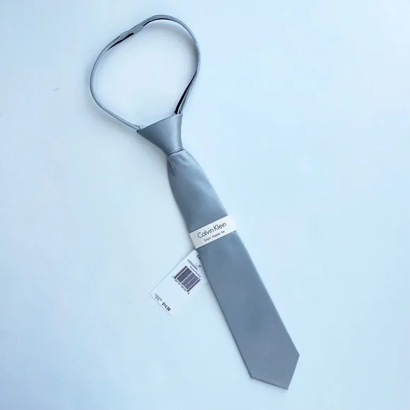 NWT Boys Calvin Klein Silver adjustable tie