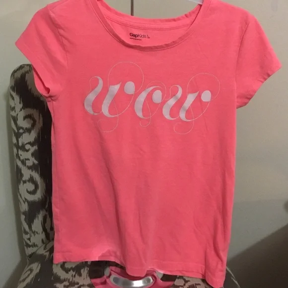 Gap Kids tee, size large (10)‎