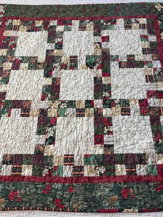 Vintage Christmas Quilt 42x42 Throw Holiday Patchwork Handmade Look