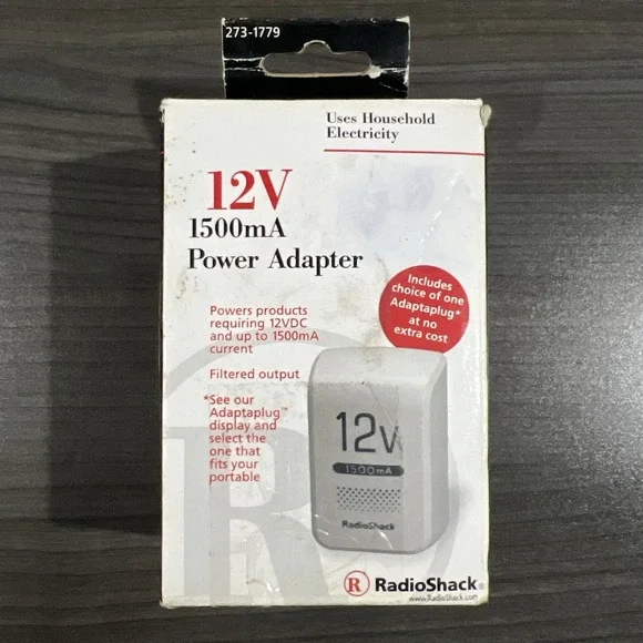 Radio‎ Shack 12 Volt 1500mA Power Adapter Type 273-1779