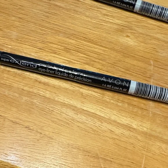 Avon Super Extend Precision Liquid Eyeliner - Black