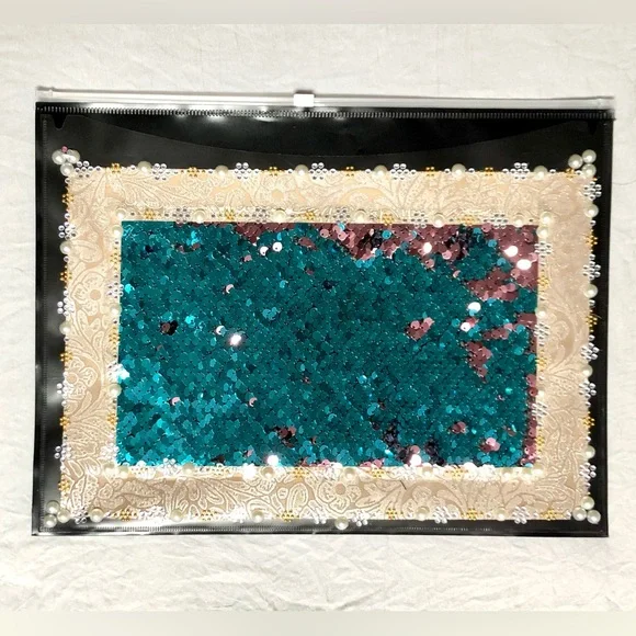 DOCUMENT POUCH all over embellished/bedazzled zippered 2pocket size10x13 NWT