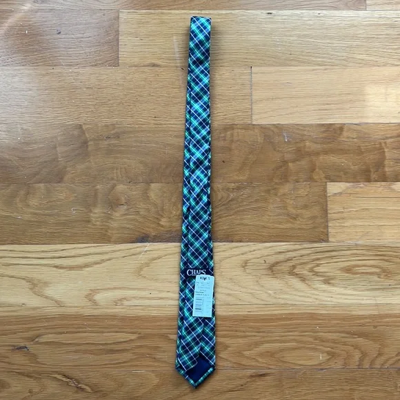 NWT Chaps Tie