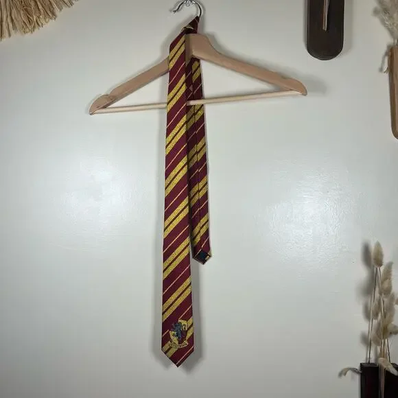 Harry Potter Gryffindor neck Tie Maroon Gold Costume