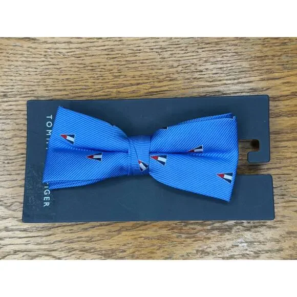 Tommy Hilfiger Kids Plaid Bow Tie Preppy Neckwear Adjustable NWT