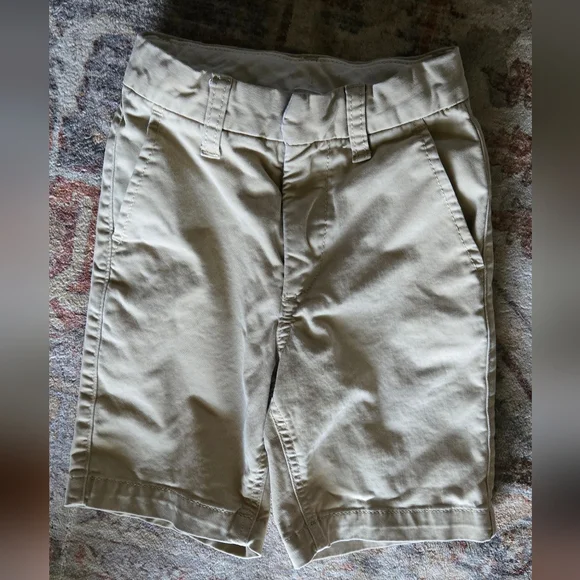 GAP Boy's Kids Tan Khaki Shorts Size 7 Slim