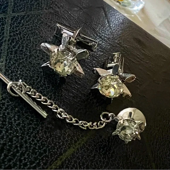 Vintage Art Deco Inspired Unisex Crystal Starlights Cufflinks and Tie-Tac Set