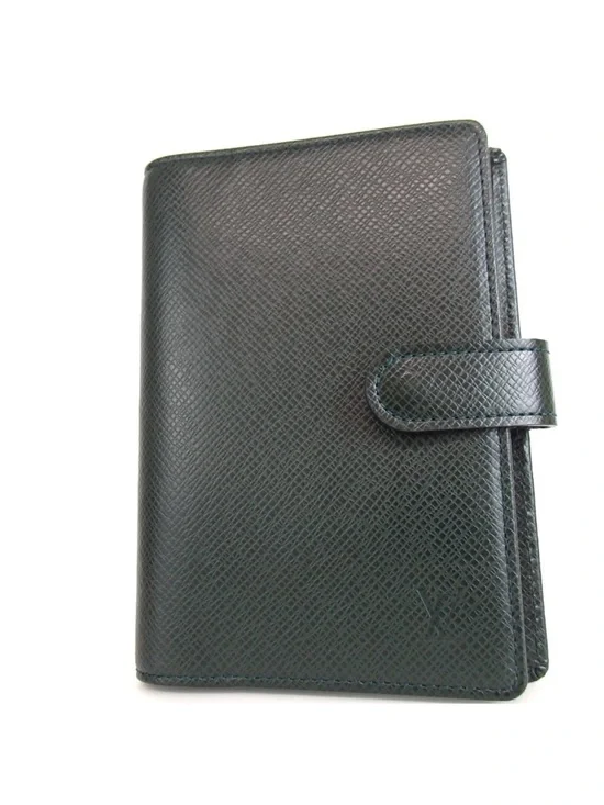 Louis Vuitton Dark Grn Taiga PM Organizer Agenda/passport holder EUC