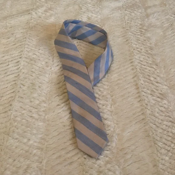 Kids Crewcuts 42’’ Silk/Linen Baby Blue White Stripped Boys Church Picture Tie