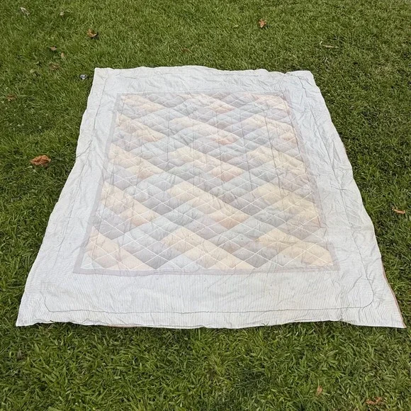 Vintage Neutral Quilt Full/Queen Size Geometric Bedspread Coverlet