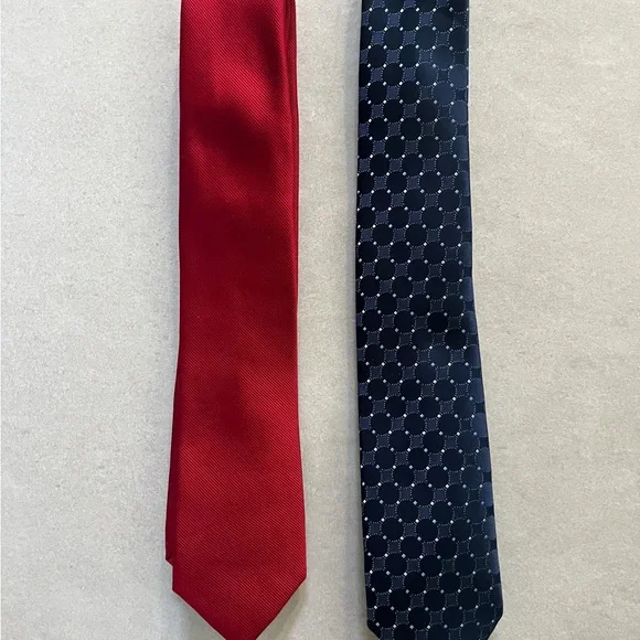 Van Heusen Classic Red and Patterned Navy Ties