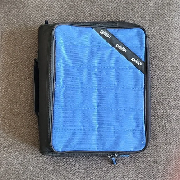 Tech Gear Black/light blue zipper binder w/ handle, detachable pencil pouch OS