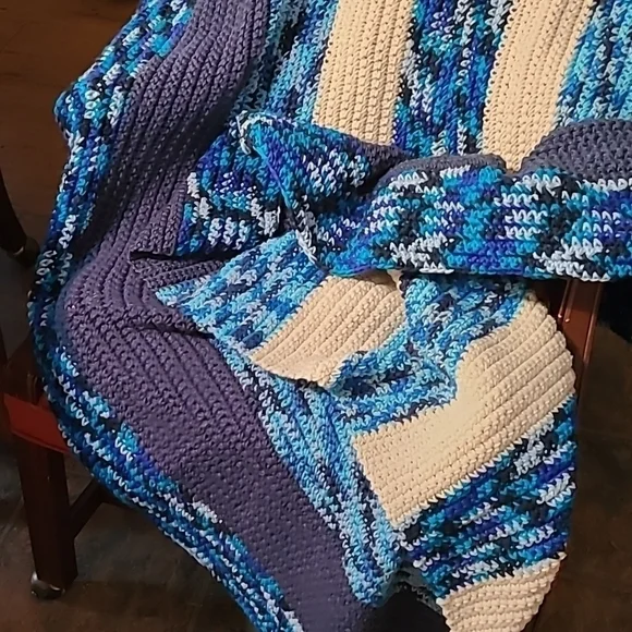 Hand Crafted Crochet Quilt New