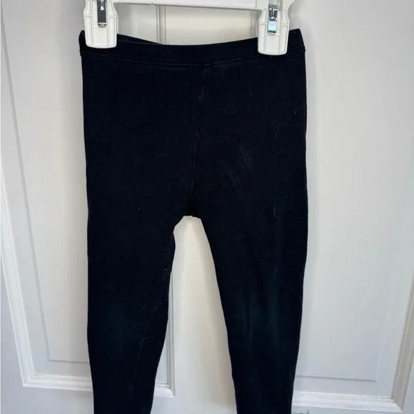 Baby GAP 3T Girls Black Leggings Pants for a Sleek Fit