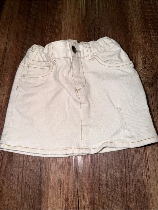 Gap Denim Girls White Jean Skirt size 3