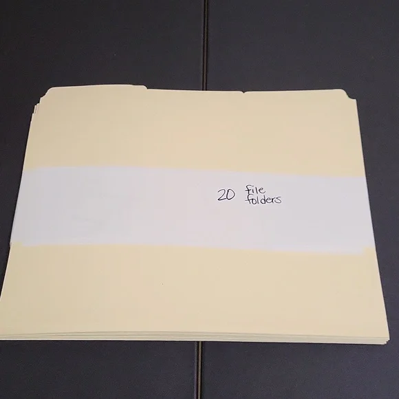 NWOT, 20 Off-white File Folders