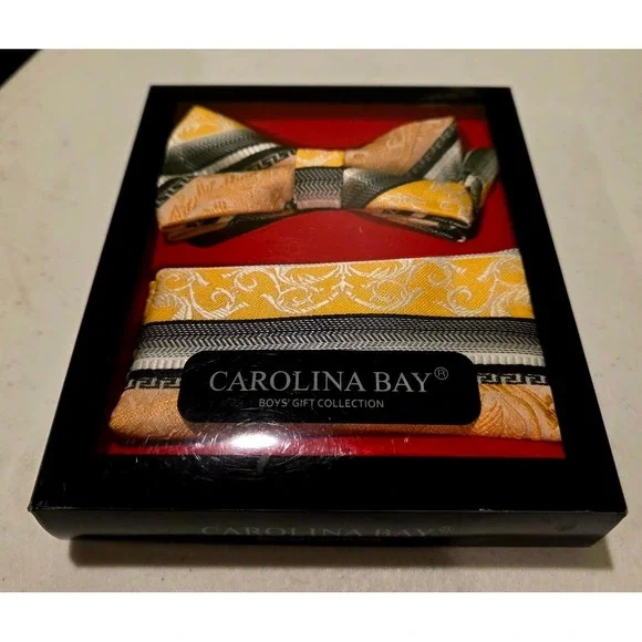 Boys Formal Carolina Bay Bowtie and Handkerchief Set