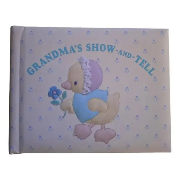 Vintage Hallmark Grandmas Show And Tell Photo Album Book Duckie Unisex EUC