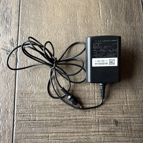 Genuine Sony AC-M1210UC AC Power Adapter for Blue-ray Player 12V 1A BDP-S3700
