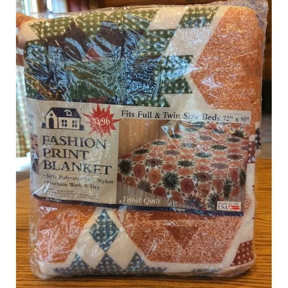 New Old Stock Vintage Fashion Print Blanket Tribal Quilt Full/Twin 72