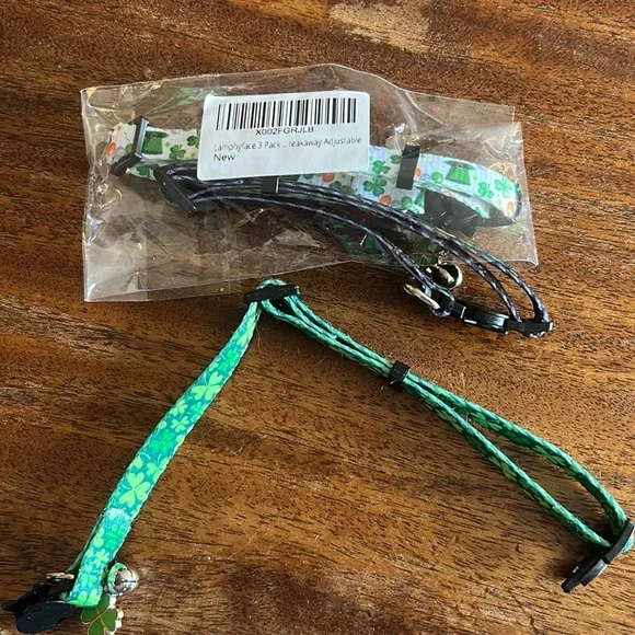 Brand new never worn Amazon Saint Patrick’s Day Cat collars (set of 3)