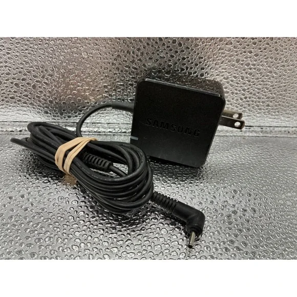 Samsung AC Adapter W14-026N1A‎ 12V 2.2A Power Supply Charger AD-2612AUS Black