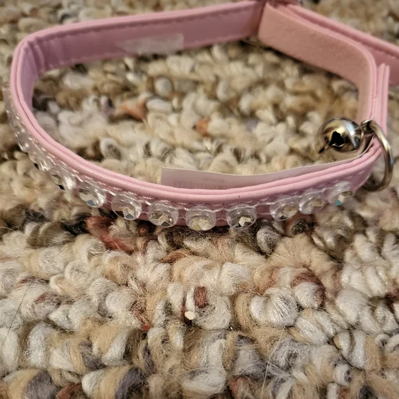Vibrant life pink rhinestone cat color neck adjust 7 to 10 in slide buck…