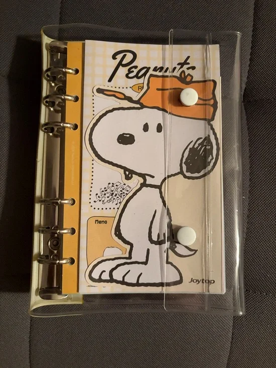 Peanuts Vinyl Snoopy Mini Binder